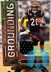 2022 Joe Mixon Panini Playbook Grounding #G-8 Used Jersey Cincinnati Bengals